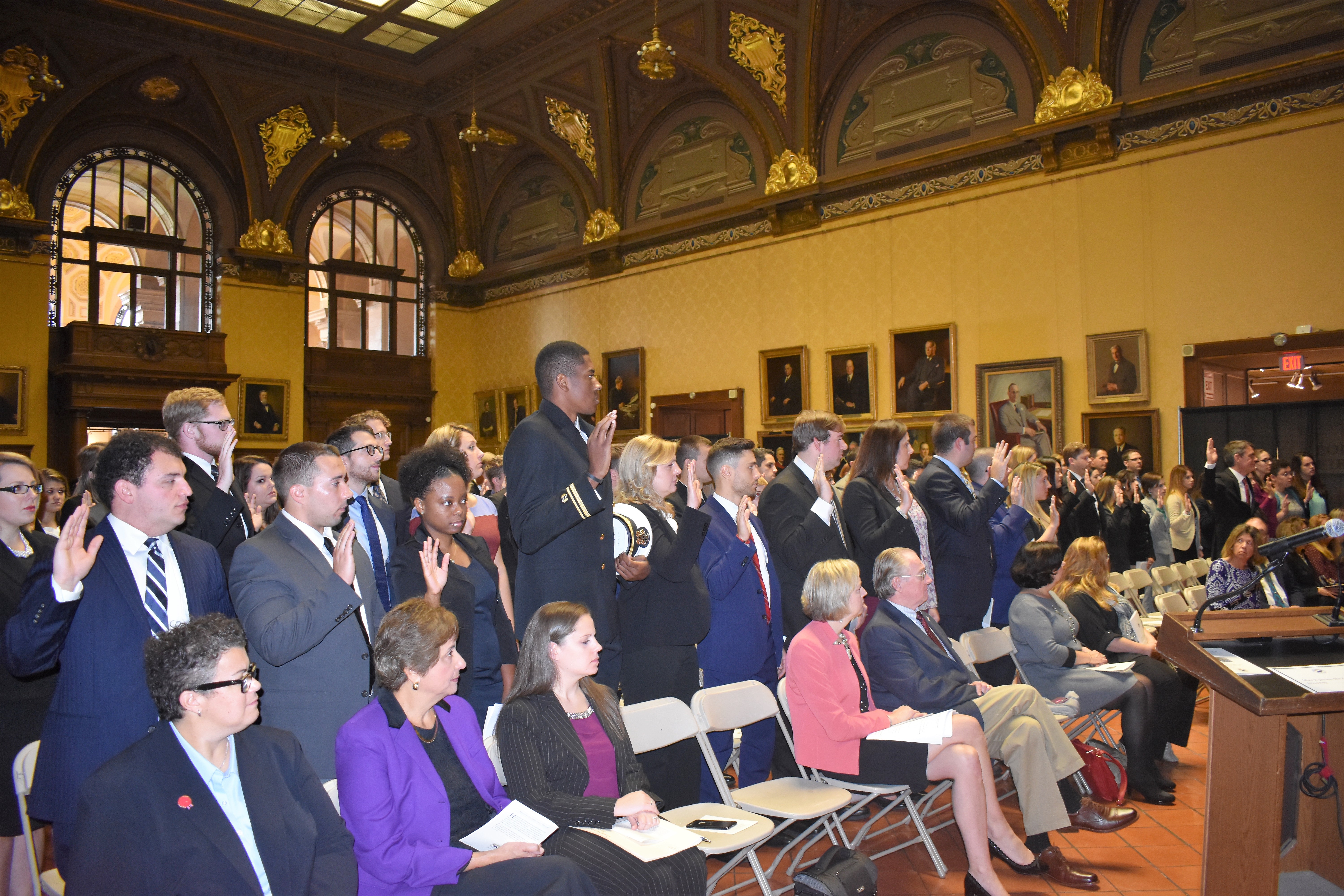 New attorneys swearing to the attorney oath.